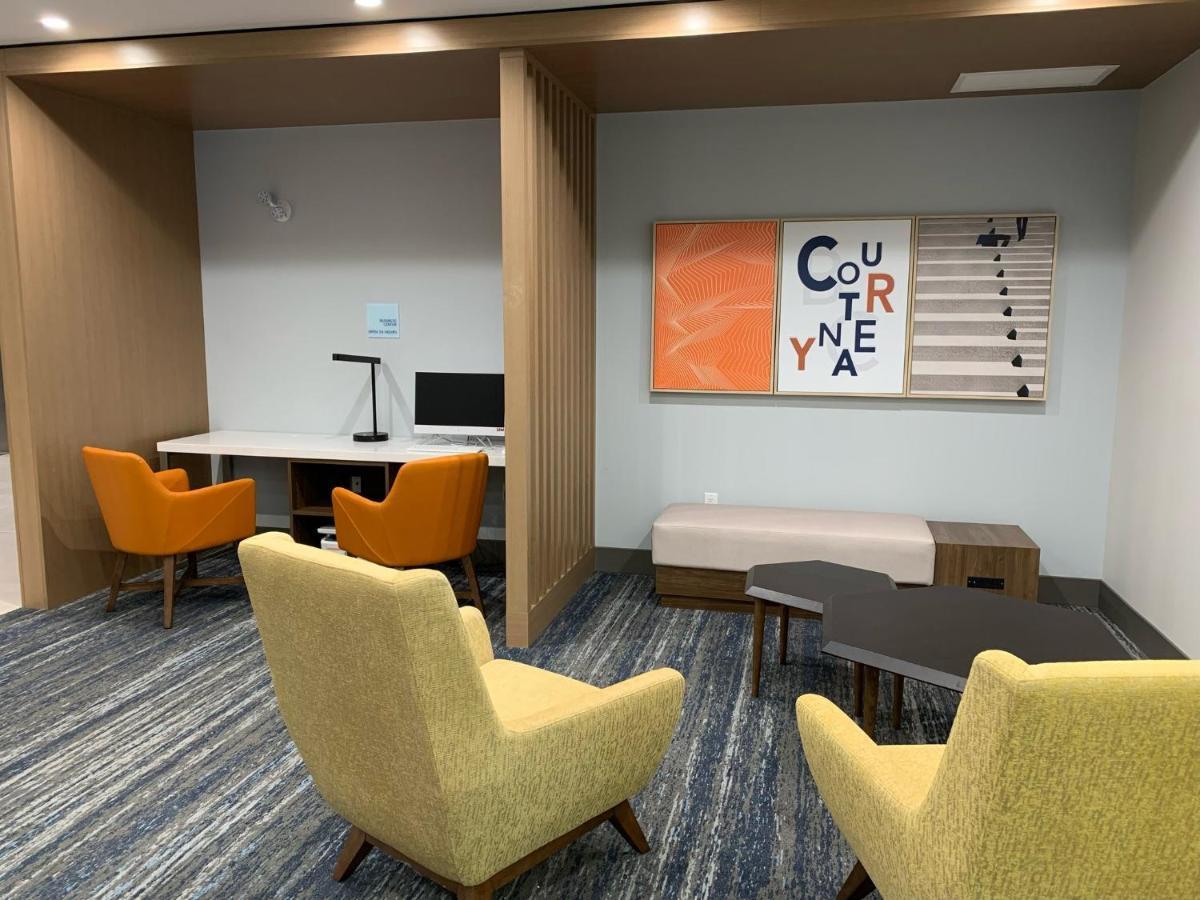 Holiday Inn Express & Suites - Courtenay - Comox By Ihg Ngoại thất bức ảnh