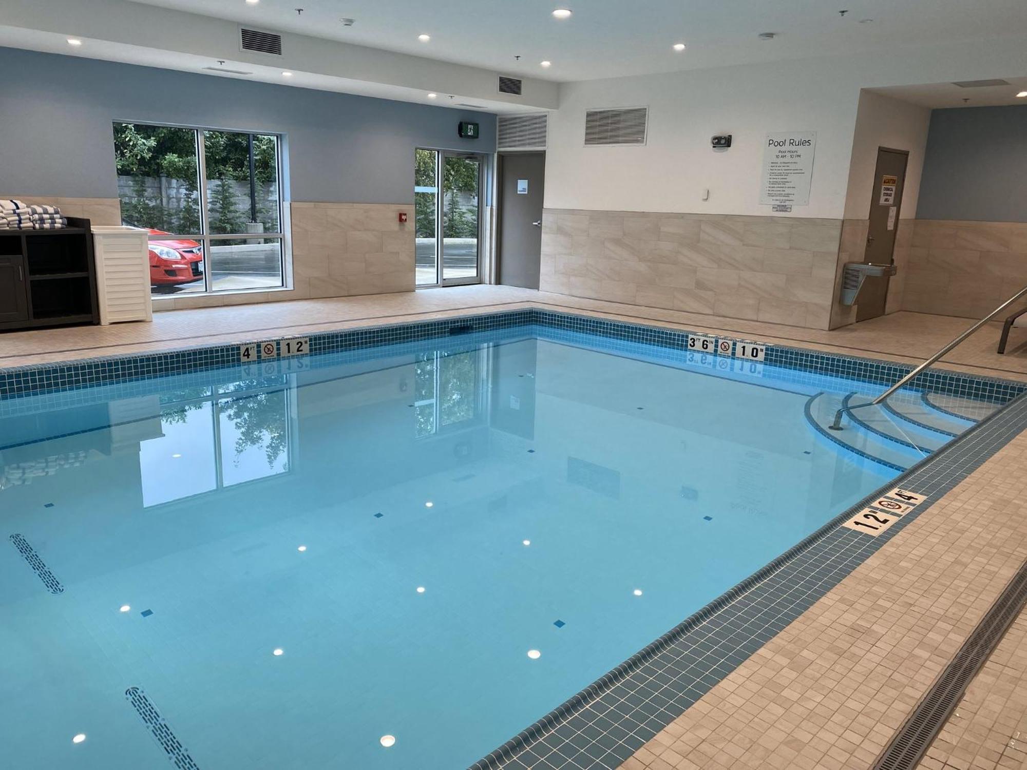 Holiday Inn Express & Suites - Courtenay - Comox By Ihg Ngoại thất bức ảnh